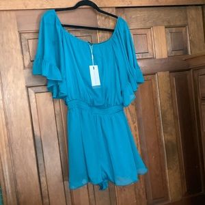 Ruffled sleeve romper